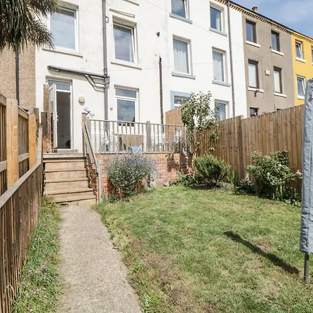 Number 33 スカーバラ